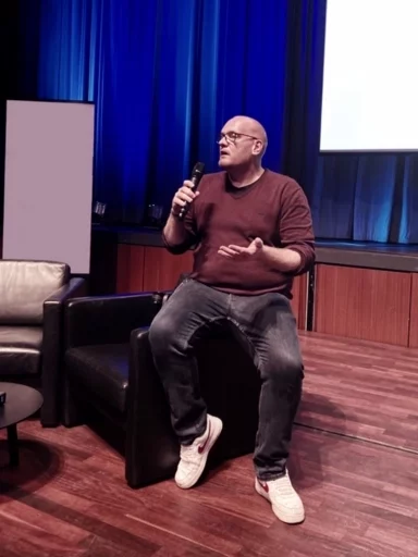 Simon Gieseke auf der Bühne